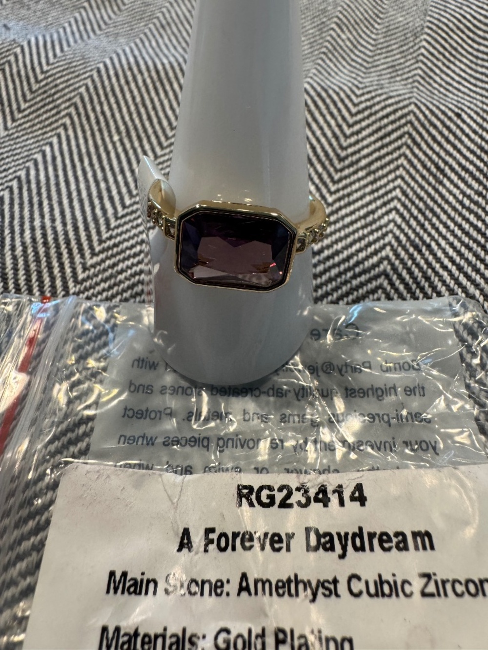 A Forever Daydream - Birthday/Original Ring by BP - Size 10. -  RG23414